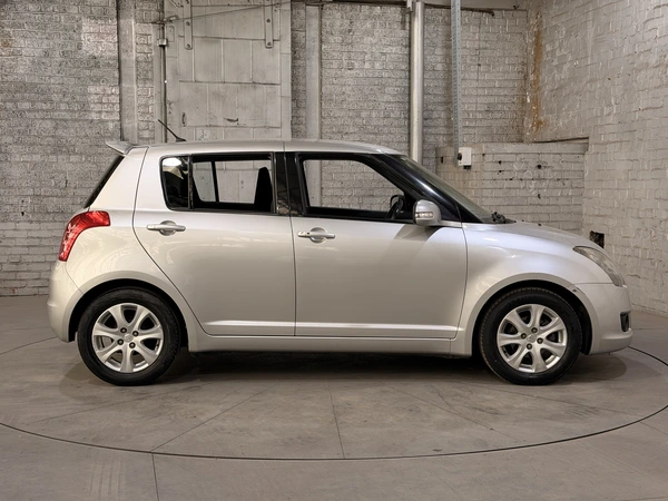 2009 Suzuki Swift RE4 Automatic Petrol