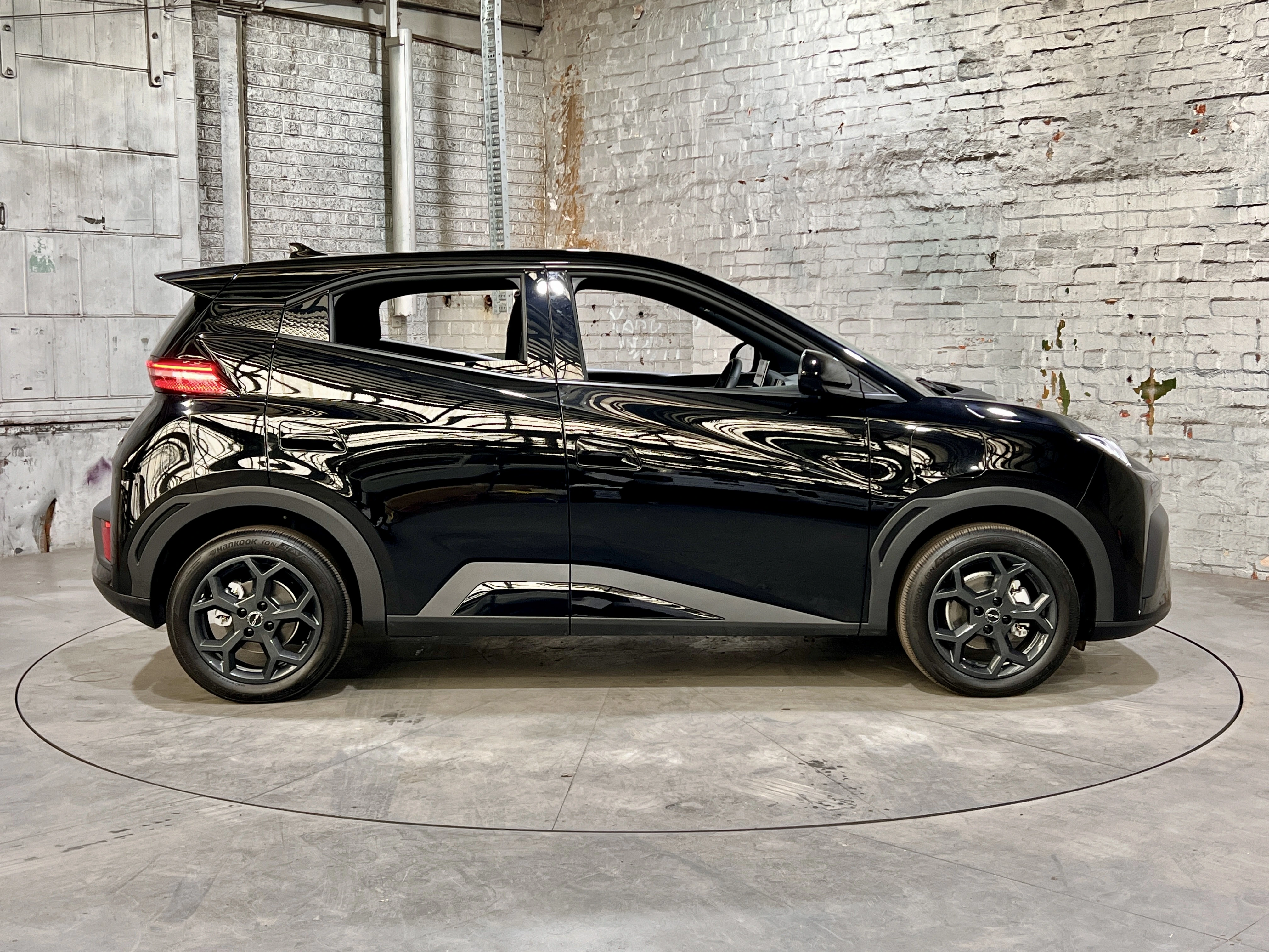 Photo 7