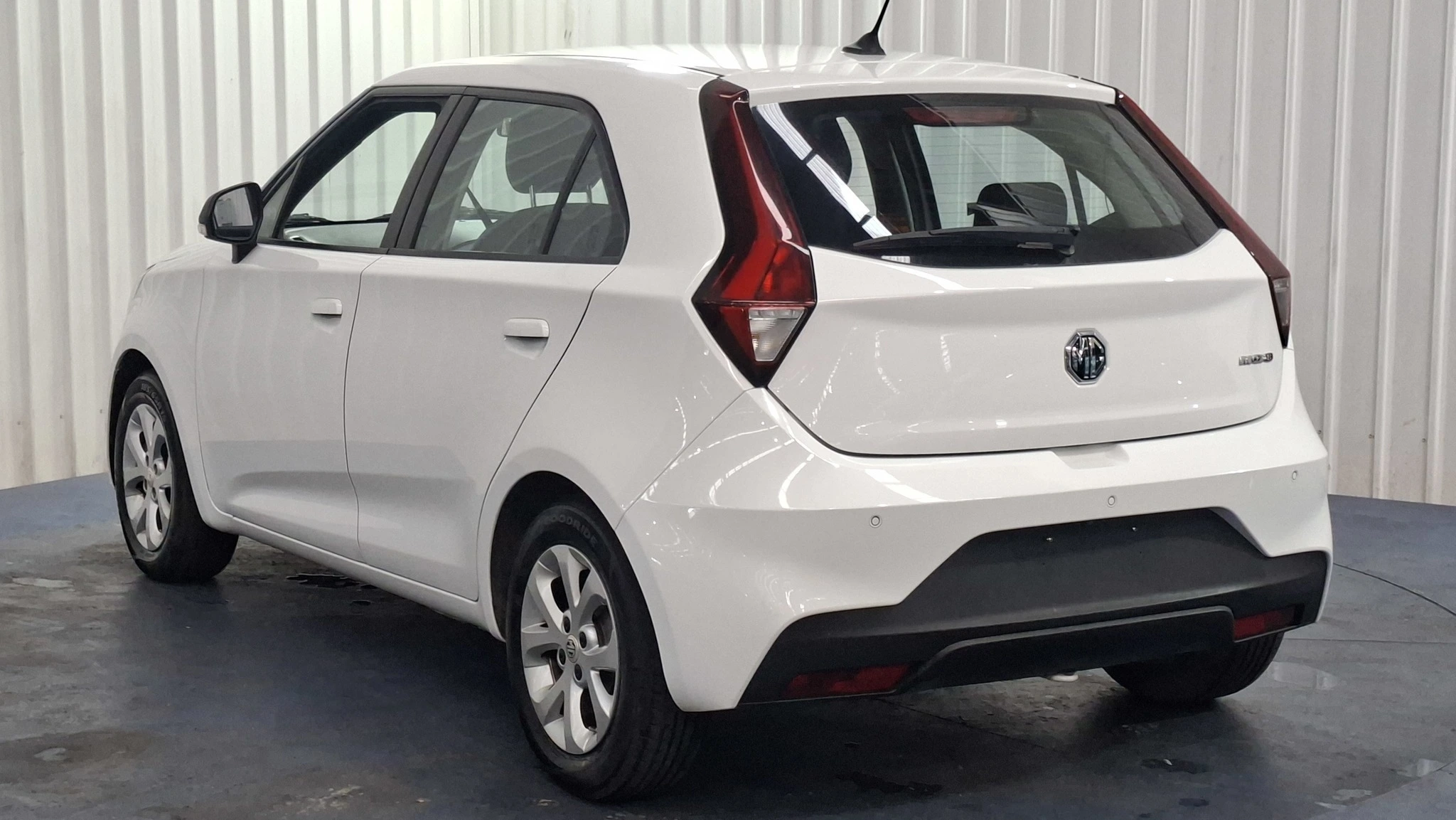Photo 5