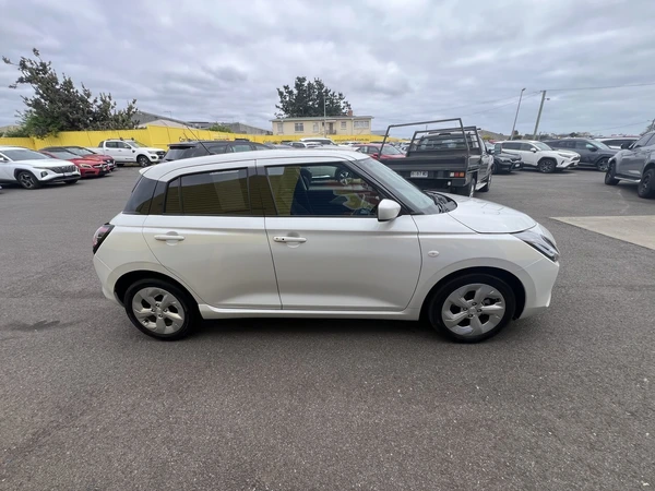 2024 Suzuki Swift Hybrid Plus Automatic Petrol