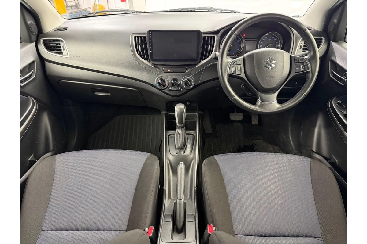 Photo 15