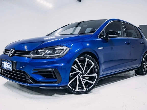 2020 Volkswagen Golf R 7.5 Dual-Clutch (DCT) Four Wheel Drive Sunroof Heated Seats