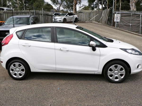 2013 Ford Fiesta CL WT Automatic Petrol