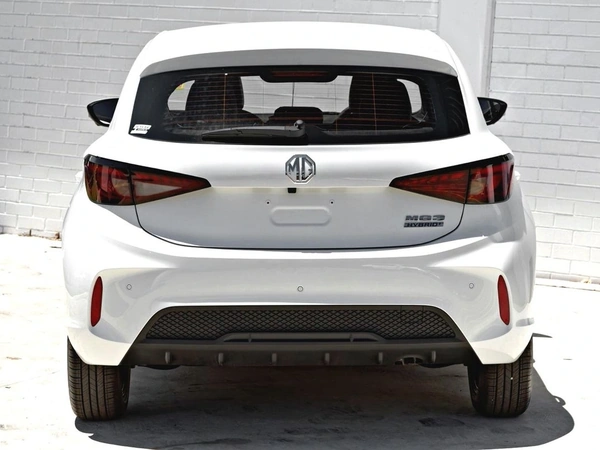 2026 Mg MG3 Essence Automatic Hybrid