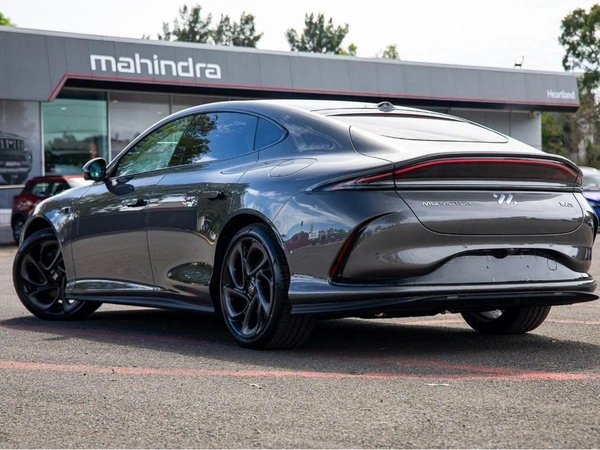 2026 Mg Im5 Platinum Automatic Electric