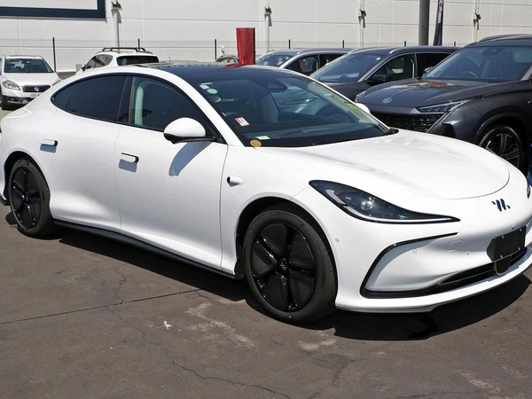 2025 MG IM5 Premium P12L Front Wheel Drive Automatic
