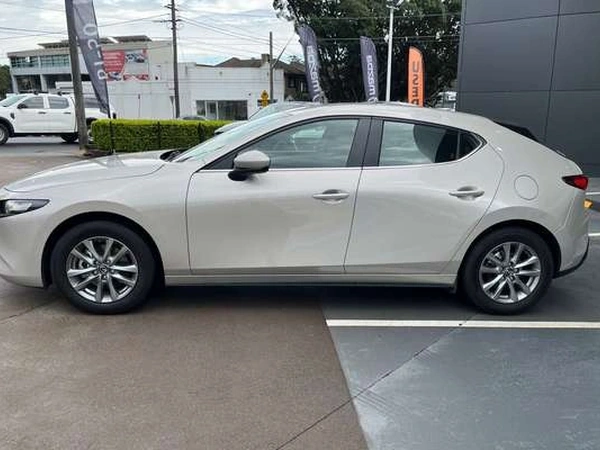 2026 Mazda 3 G20 Evolve 6-Speed Manual FWD