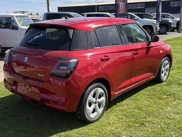 2026 Suzuki Swift Hybrid Plus UZ Automatic FWD