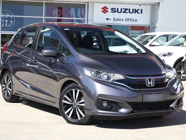 2017 Honda Jazz VTi-S Automatic FWD Reversing Camera