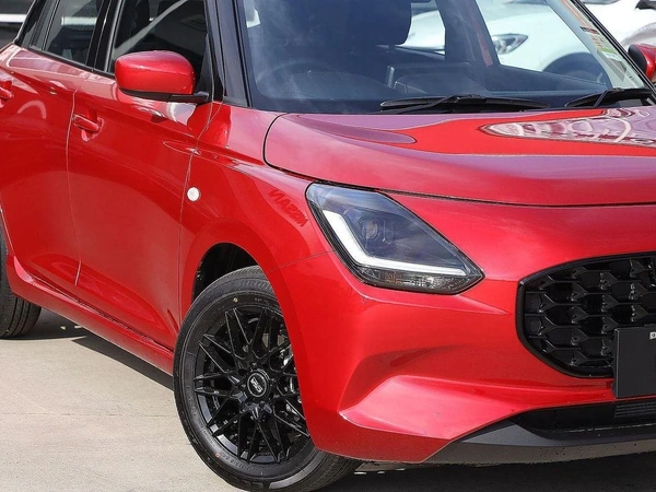 2025 Suzuki Swift Hybrid UZ Automatic