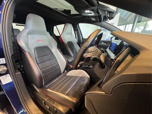 2023 Volkswagen Golf GTI 8 Automatic Petrol FWD