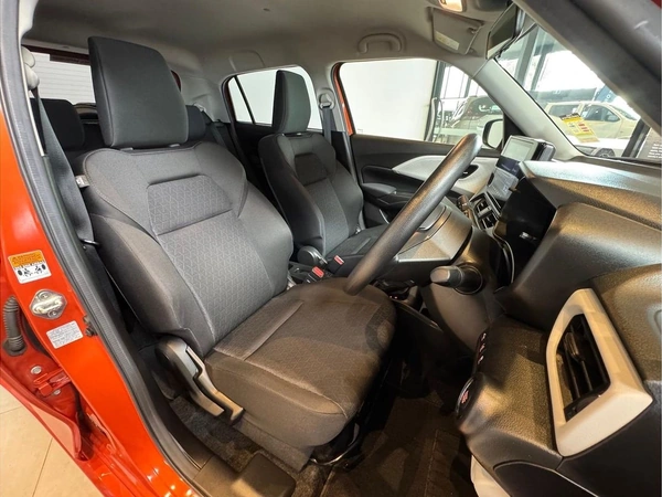 2024 Suzuki Swift Hybrid UZ Automatic