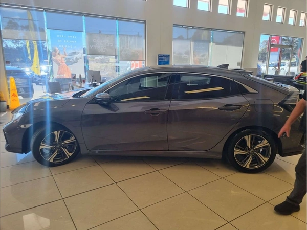 2020 Honda Civic VTi-LX Automatic FWD Sunroof Heated Seats
