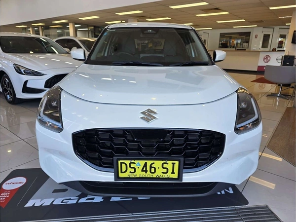 2024 Suzuki Swift Hybrid Automatic