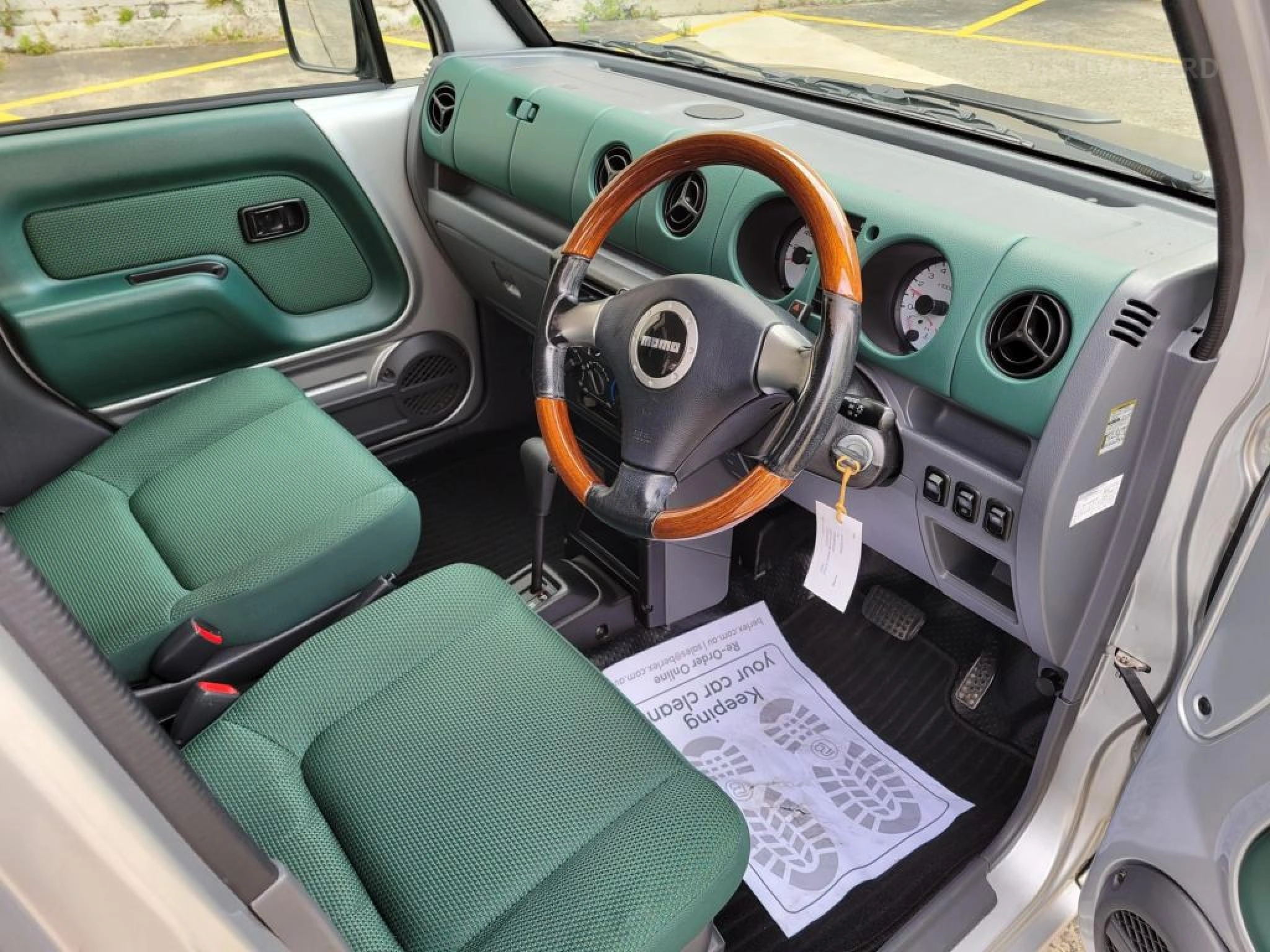 Photo 10