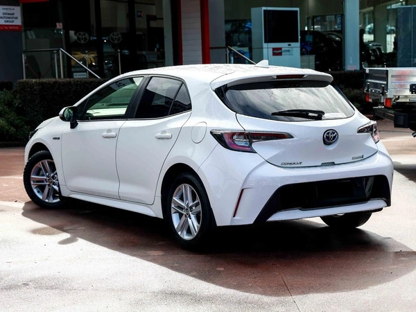 2018 Toyota Corolla SX Hybrid Automatic Front Wheel Drive
