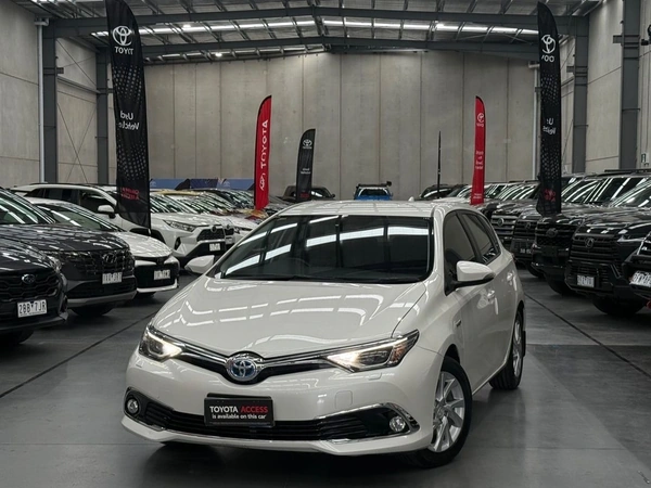 2018 Toyota Corolla Hybrid Automatic Front Wheel Drive