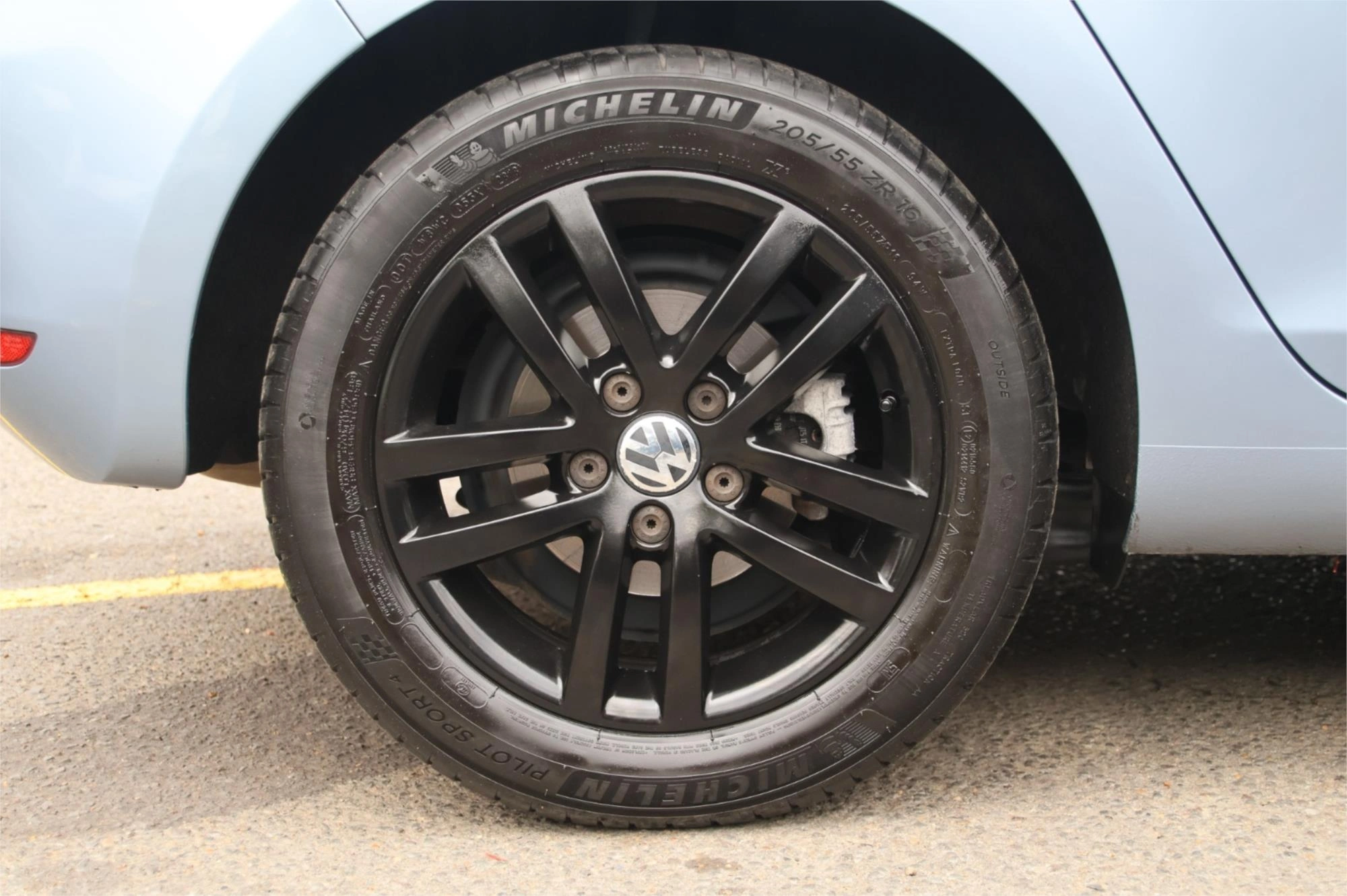 Photo 8