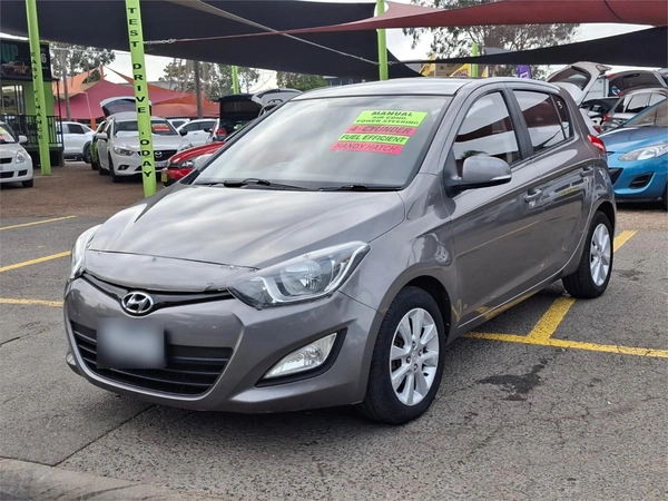2012 Hyundai i20 Elite PB MY13 Manual Petrol