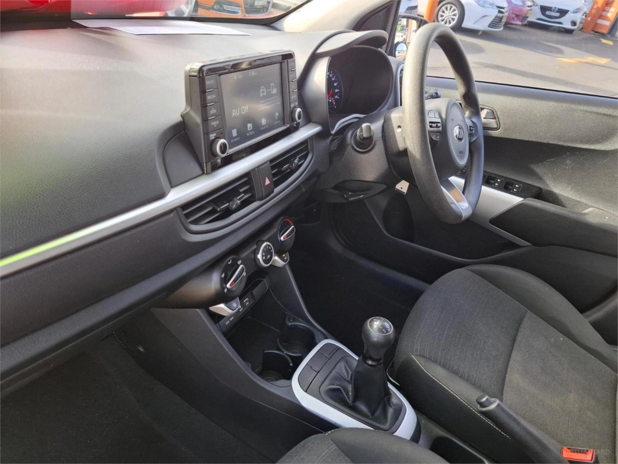 Photo 19