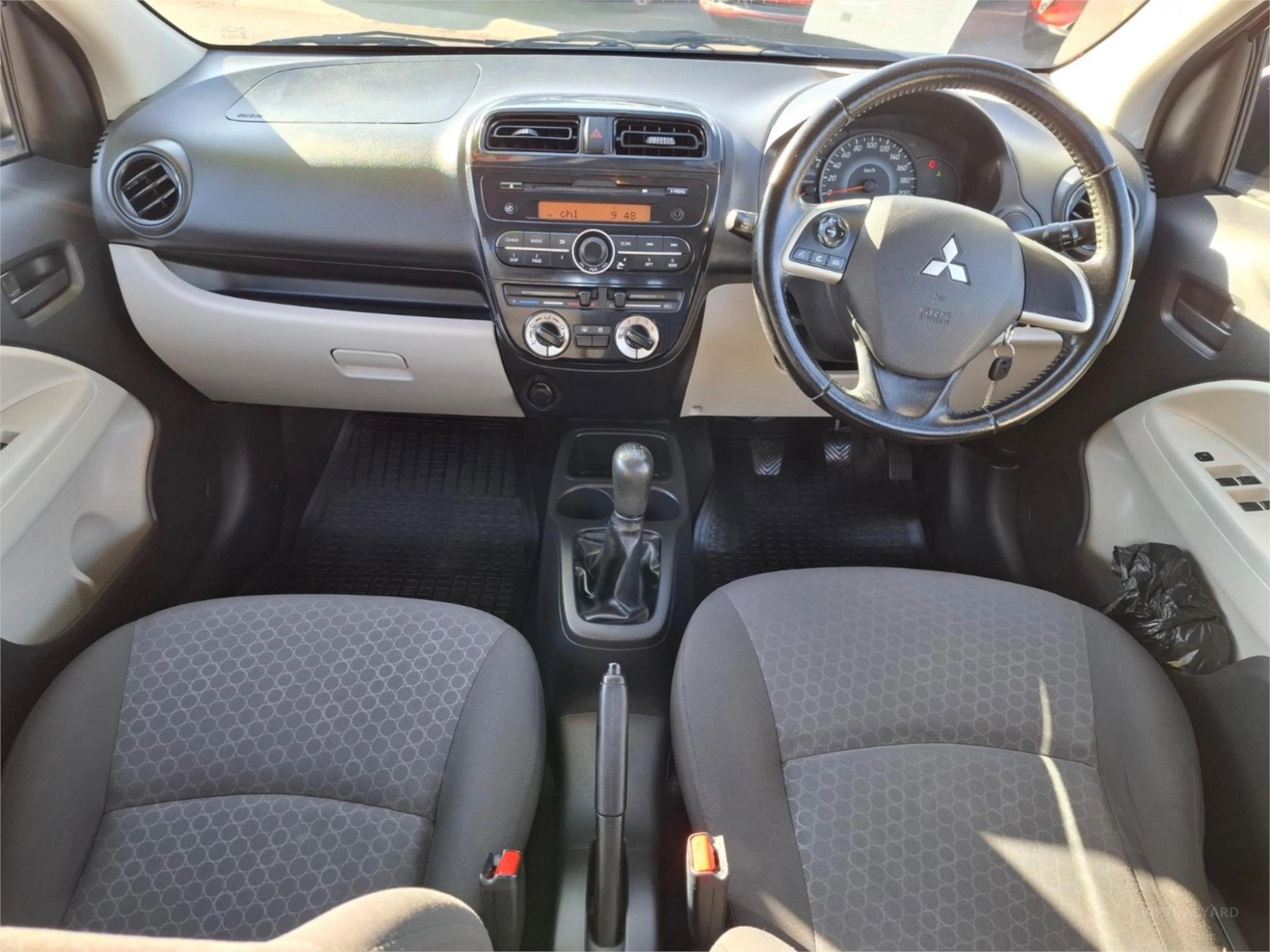 Photo 13