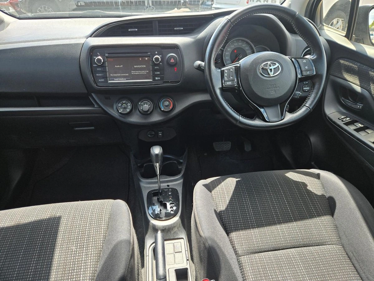 Photo 12