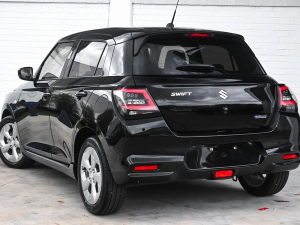 2026 Suzuki Swift Hybrid Plus UZ Automatic