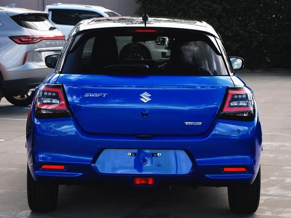 2026 Suzuki Swift Hybrid GLX UZ Automatic
