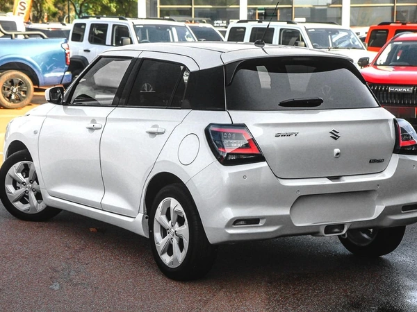 2026 Suzuki Swift Hybrid GLX CVT Automatic