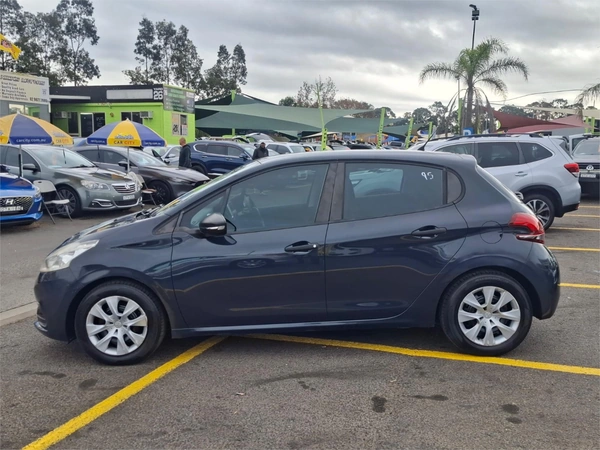 2016 Peugeot 208 Access Automatic Petrol