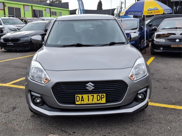 2017 Suzuki Swift GL Navigator CVT Petrol