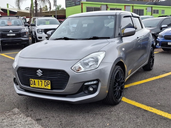 2017 Suzuki Swift GL Navigator CVT Petrol