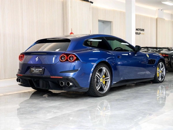 2018 Ferrari GTC4Lusso F151 Dual-Clutch AWD